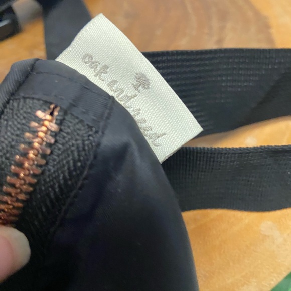 Oak and Reed Black Fanny Pack with Rose Gold zipper - Picture 6 of 8